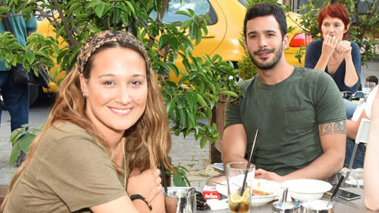 Barış Arduç ile Gupse Özay Evleniyor mu Barış Arduç ile Gupse Özay Evleniyor mu