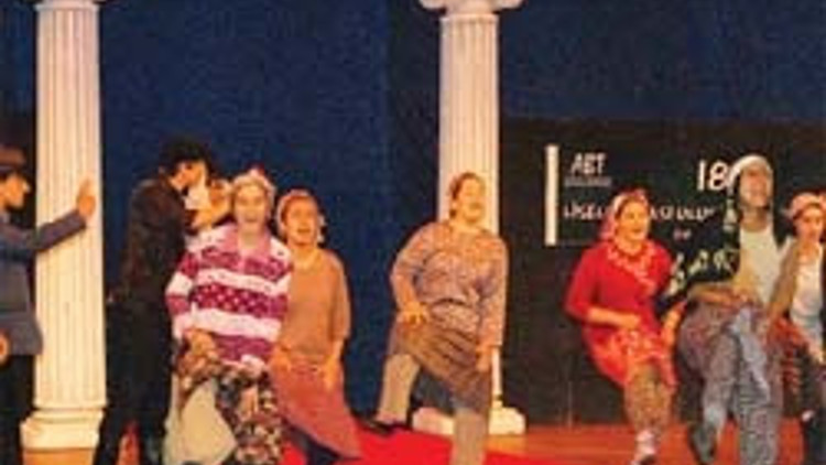 Engellendiler ödülle döndüler Engellendiler ödülle döndüler