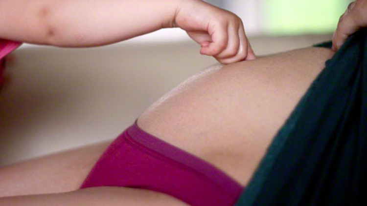 Normal doğum vajinada genişlemeye neden olur mu Normal doğum vajinada genişlemeye neden olur mu