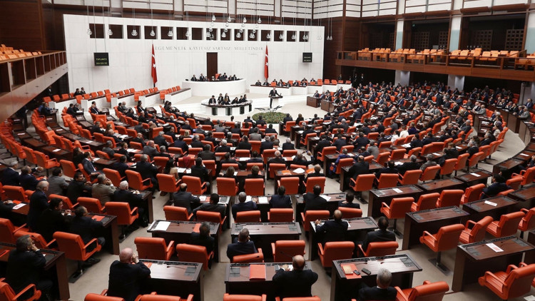 TBMM yeni başkanını seçiyor