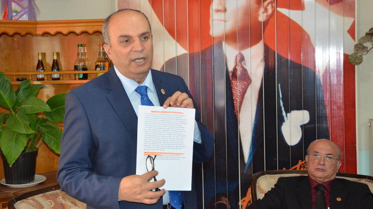 Emekli astsubaylar özlük haklarını istiyor