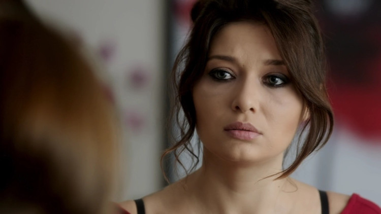 Paramparça Nurgül Yeşilçay neden ayrıldı | Gülseren diziden ayrılıyor mu