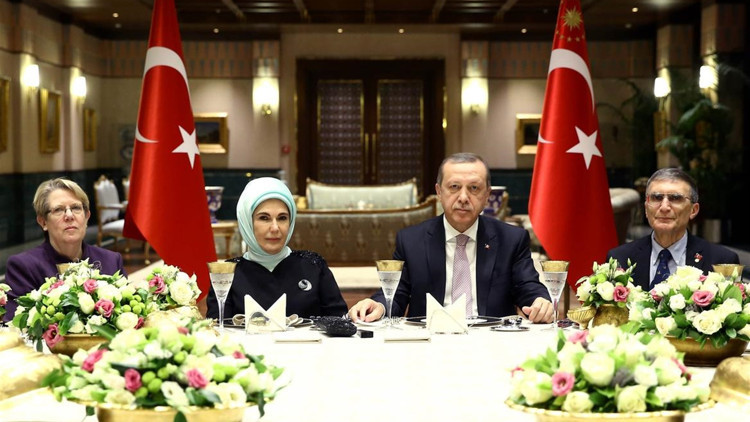 Cumhurbaşkanı Erdoğandan Aziz Sancar onuruna akşam yemeği Cumhurbaşkanı Erdoğandan Aziz Sancar onuruna akşam yemeği