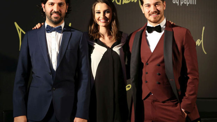 Çağatay Ulusoy İzmiri Salladı