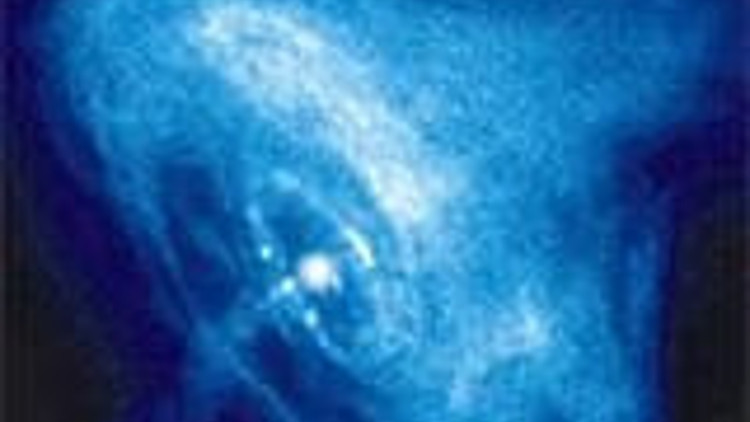 Uzayın en hızlısı pulsar yıldız yutarken görüntülendi