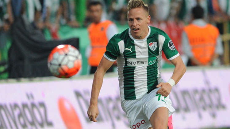 Bursaspor - Trabzonspor maçı saat kaçta oynanacak Maç ne zaman Hangi kanalda yayınlanacak İşte ayrıntılar…