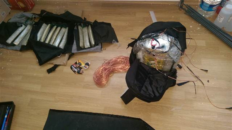 Son dakika: Ankarada 2 canlı bomba yakalandı