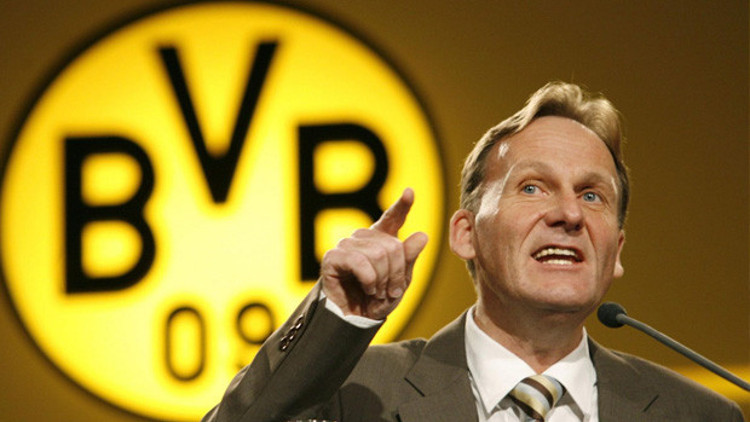 İngilterede futbolcular limon gibi sıkılıyor