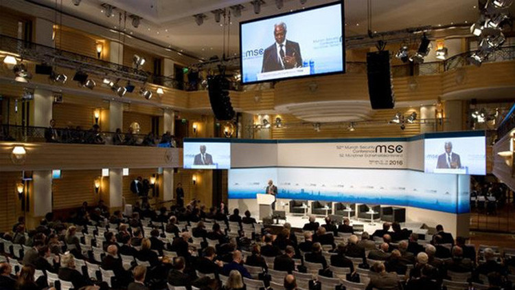 Münih Güvenlik Konferansında savaş korkusu Münih Güvenlik Konferansında savaş korkusu