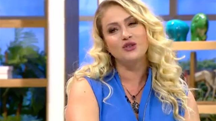 Renkli Sayfalara konuk olan Yeliz Yeşilmen takılarını övdü