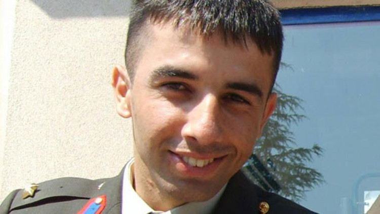 Genelkurmay, şehit yüzbaşı Halil Özdemirin yürek burkan hikayesini paylaştı