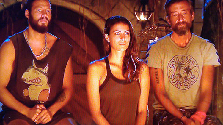 Survivor yarışmasında kim elendi İşte Survivorda elenen isim.. Survivor yarışmasında kim elendi İşte Survivorda elenen isim..