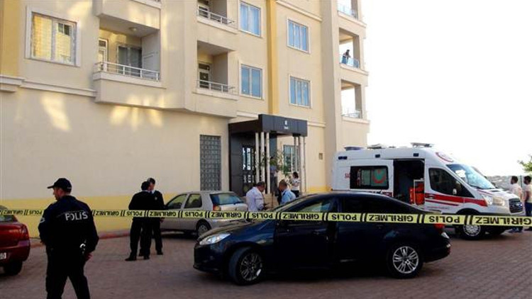 Gaziantepteki anne-oÄŸul kuma cinayetine kurban gitmiÅŸ Gaziantepteki anne-oÄŸul kuma cinayetine kurban gitmiÅŸ