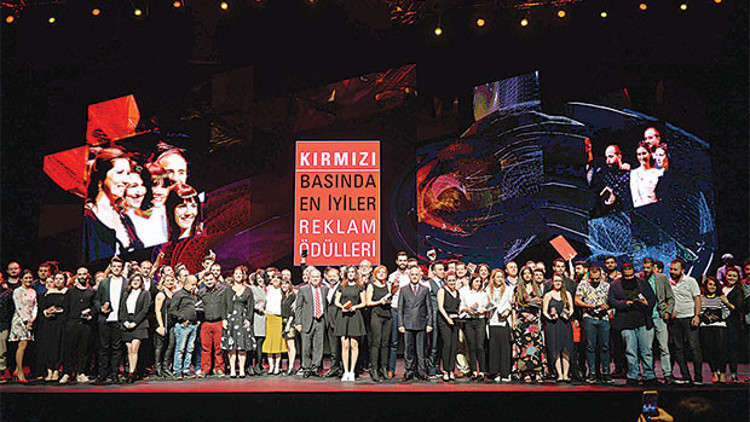 Kırmızı gecenin şampiyonları