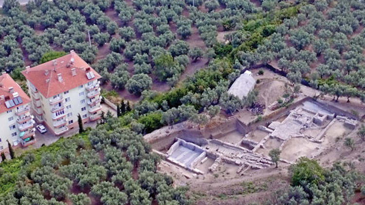 2 bin 700 yıllık antik kent bulundu 2 bin 700 yıllık antik kent bulundu