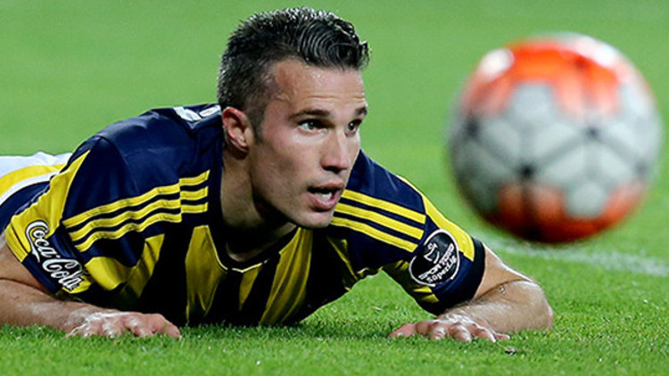 İngiliz basınından Van Persie için flaş iddia