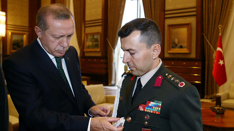 Erdoğanın başyaveri Ali Yazıcıyı işaret etti