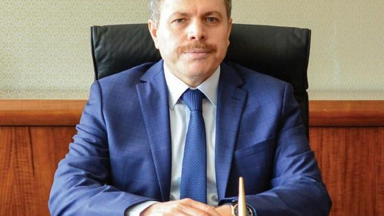 Uşak Üniversitesinde dekanlar göreve döndü Uşak Üniversitesinde dekanlar göreve döndü