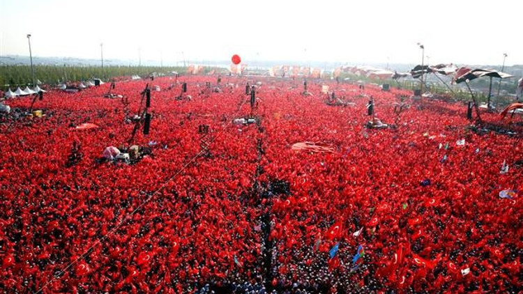 Yenikapıdaki mitinge kaç milyon kişi katıldı Yenikapıdaki mitinge kaç milyon kişi katıldı