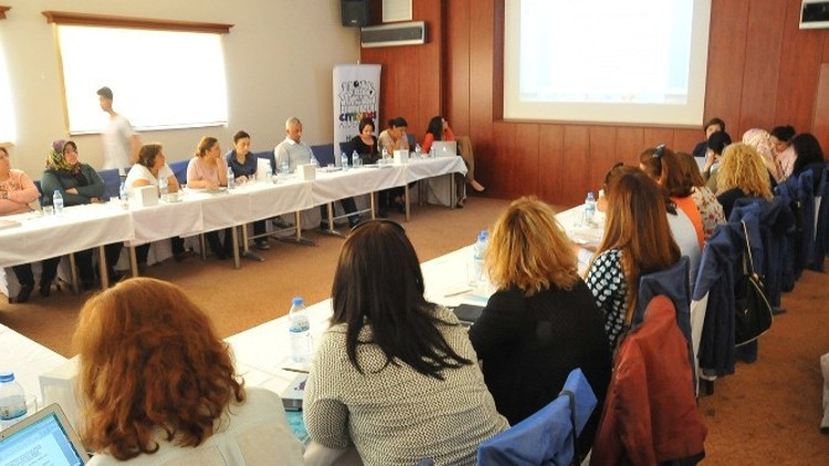 Dedeoğlu: Artık Kadınlar Da Çalışmalıdır