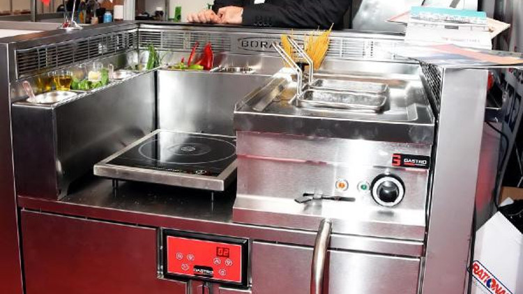 Fuarın gözdesi davlumbamsız pişirme sistemi oldu