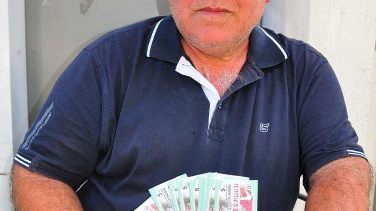 Manisalı gazi umut dağıtıyor Manisalı gazi umut dağıtıyor