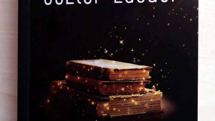 2 bin kişi hakkında söylenen 4 bin sözün kitabını yazdı