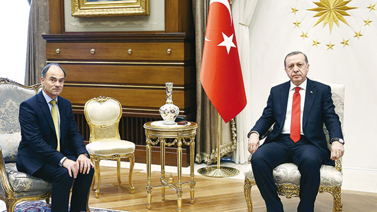 Rolls Royce’tan ortak motor teklifi Rolls Royce’tan ortak motor teklifi