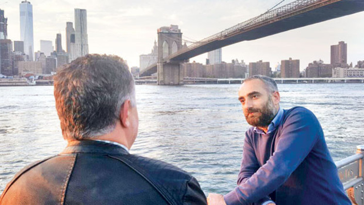 İşte By Lock David Keynes