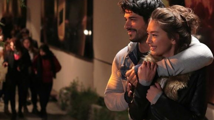 Kara Sevda 41. bölüm fragmanında Kemal gerçeğe çok yaklaşıyor