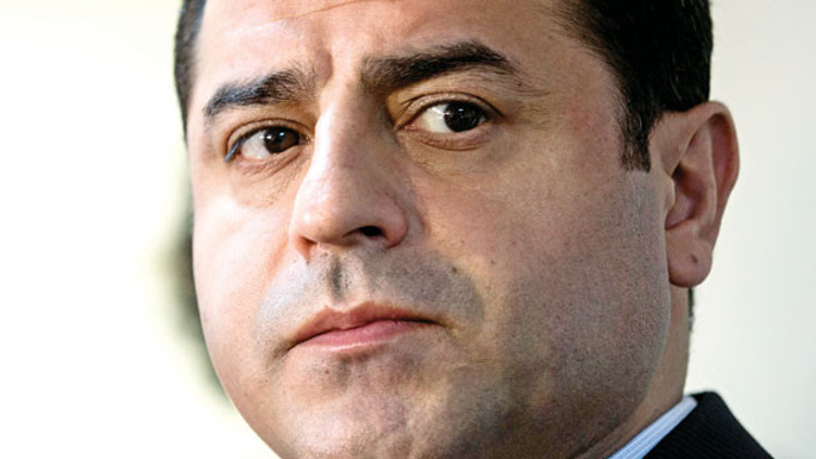 Arkadaşlarımız rehin alındı