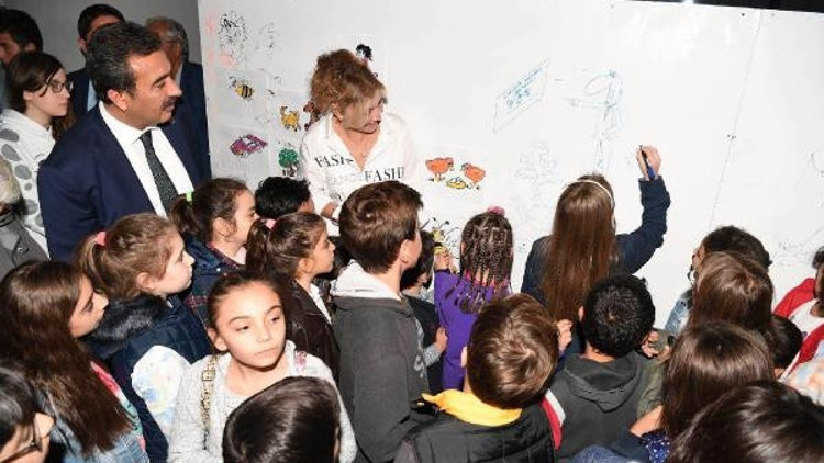 Çukurova Karikatür Festivaline yoğun ilgi Çukurova Karikatür Festivaline yoğun ilgi