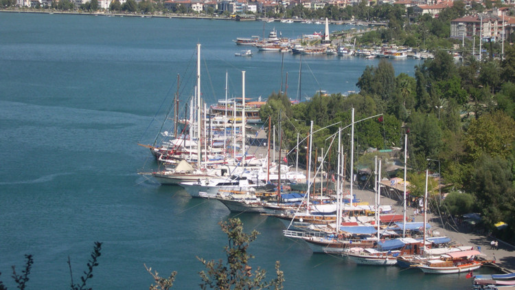 Fethiye Limanı devredildi