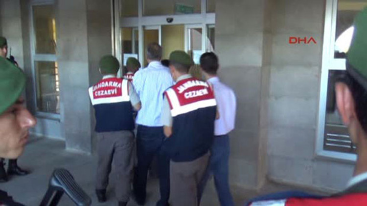 FETÖnün avukatları kavurma ile haberleşmiş