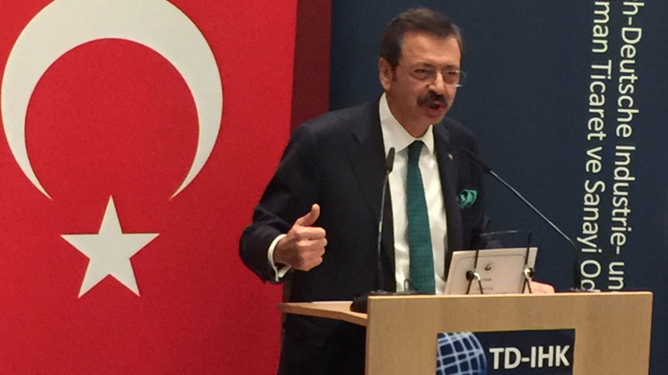 Hisarcıklıoğlu: Dostluklar akşamdan sabaha kurulmuyor