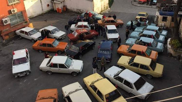 İstanbul’dan klasikler geçti İstanbul’dan klasikler geçti