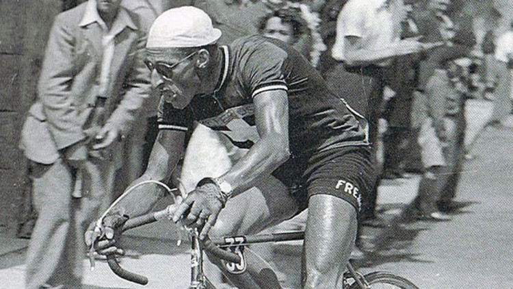 Tour de Franceın eski şampiyonu hayatını kaybetti