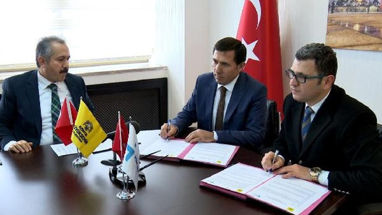 Büyükşehir İle İŞKUR arasında işbirliği protokolü imzalandı Büyükşehir İle İŞKUR arasında işbirliği protokolü imzalandı