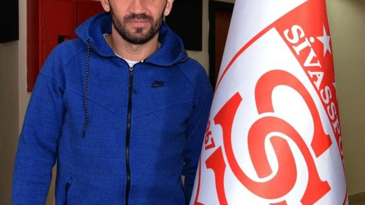 Sivassporlu Gekas: Şampiyon olacağız Sivassporlu Gekas: Şampiyon olacağız