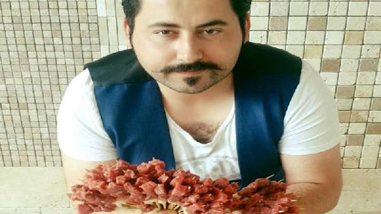 Çöp şişle Guinness Rekorlar Kitabına giren Türk Çöp şişle Guinness Rekorlar Kitabına giren Türk