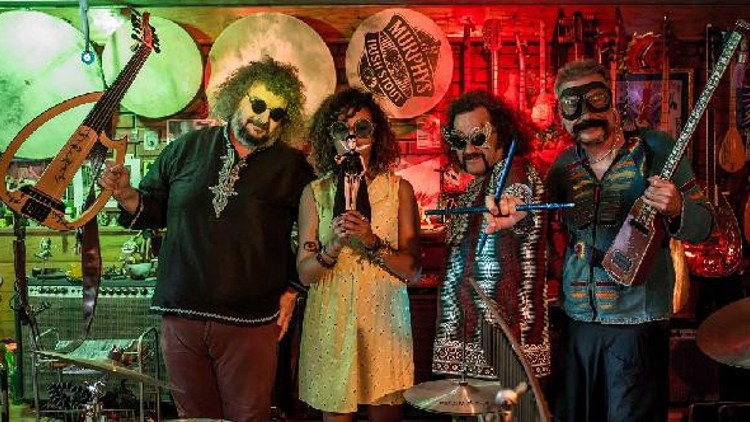 Avrupa müzik listesinin ilk sırasında bir Türk grubu