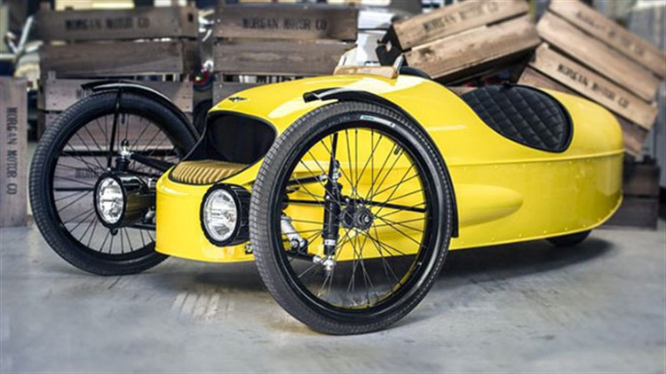 Üç tekerlekli bisiklet değil, araba Üç tekerlekli bisiklet değil, araba