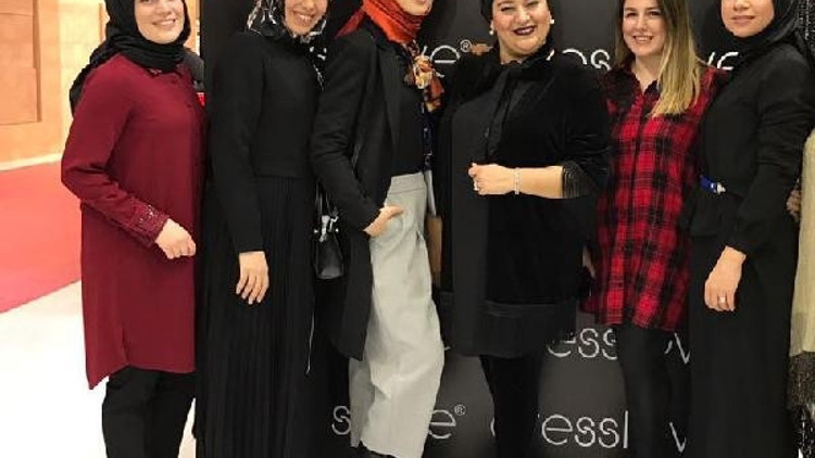 Dresslove, Gelinlik Damatlık ve Abiye Fuarı’nda görücüye çıktı Dresslove, Gelinlik Damatlık ve Abiye Fuarı’nda görücüye çıktı