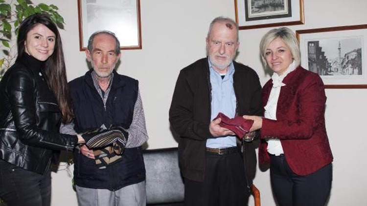 Kadın sürücüye saygısızlığa 72 pijama cezası