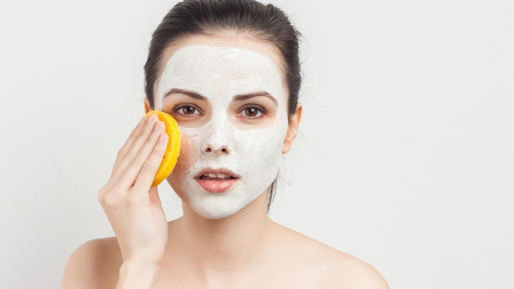 Evde yapabileceğiniz 3 yüz maskesi Evde yapabileceğiniz 3 yüz maskesi