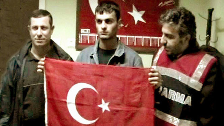 Son dakika.. O fotoğraf için 10 yıl sonra operasyon