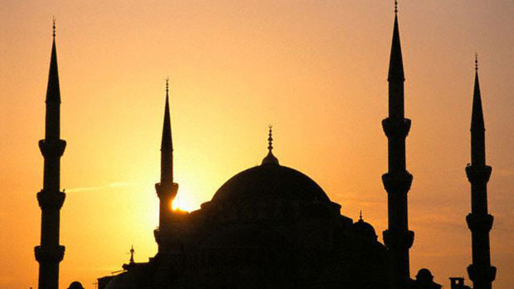 Regaip Kandilinde nasıl oruç tutulmalı.. Regaip Kandilinde iftar saat kaçta