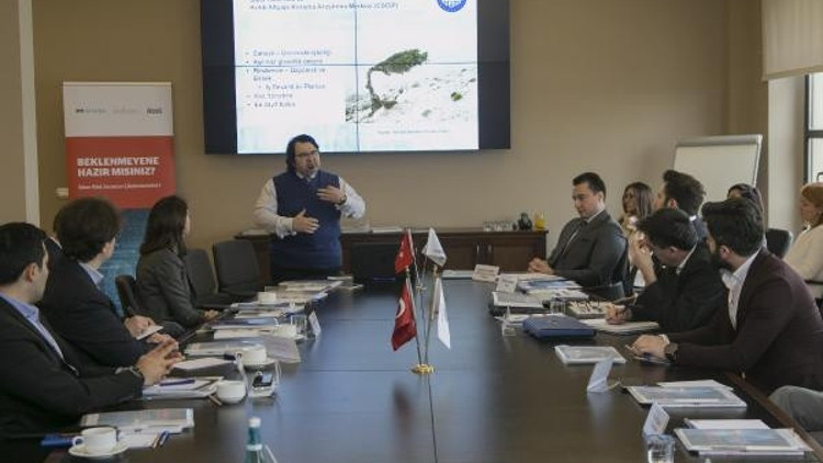 Akademisyenler ve sektör liderleri “siber güvenlik” için bir araya geldi