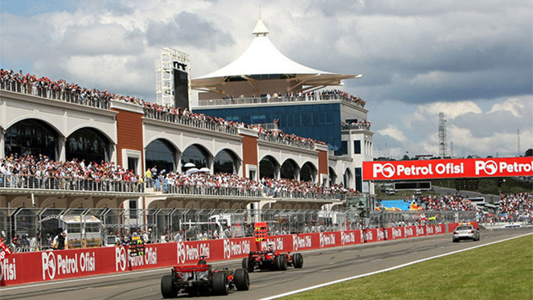 Cumhurbaşkanı Erdoğan F1 CEOsu ile görüştü Cumhurbaşkanı Erdoğan F1 CEOsu ile görüştü