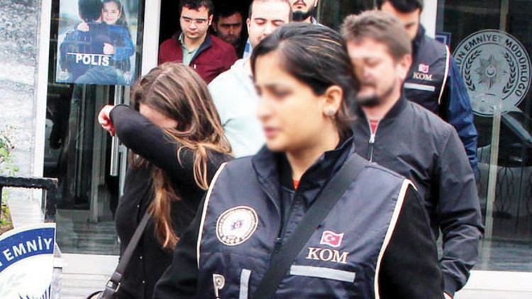 3 hâkim-savcıdan birine işlem yapıldı